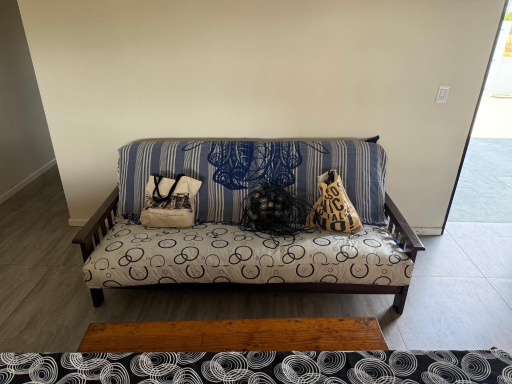 Abril, alquiler temporario