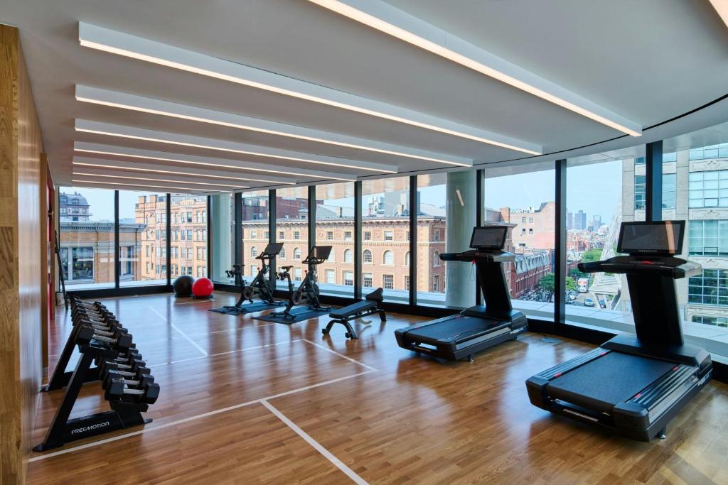citizenM Boston Back Bay photo