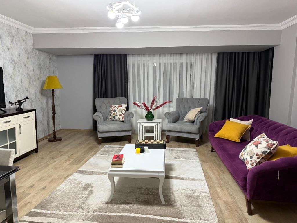 Istumisnurk majutusasutuses Boutique comfort in the heart of the city