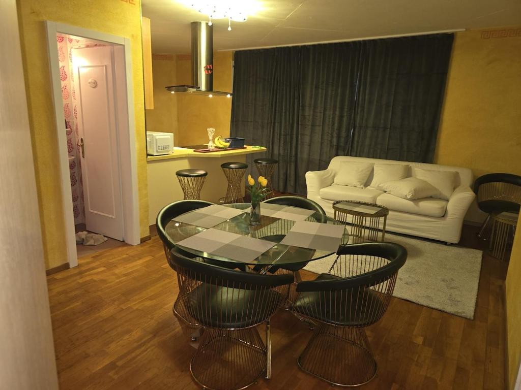 Et opholdsområde på Appartement au centre de Fribourg, 3 chambres