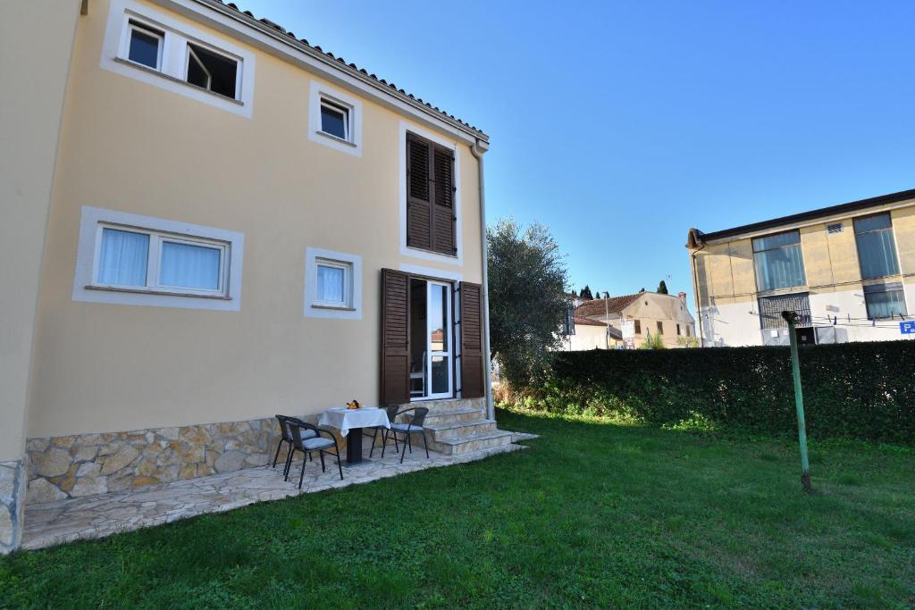 Apartment Nadica