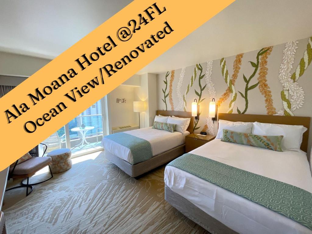 En eller flere senge i et værelse på Ala Moana Hotel 24FL Ocean View Renovated
