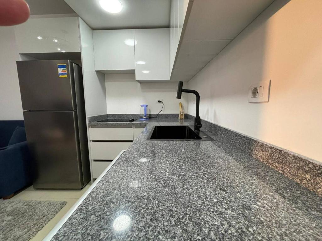 Η κουζίνα ή μικρή κουζίνα στο View