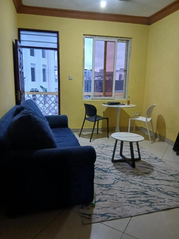 Χώρος καθιστικού στο VITU FINE Homes 1