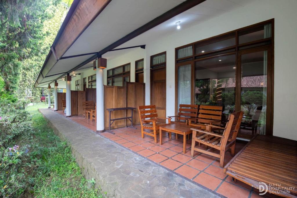 Hotel Grand Panorama Lembang - Deluxe-Suite