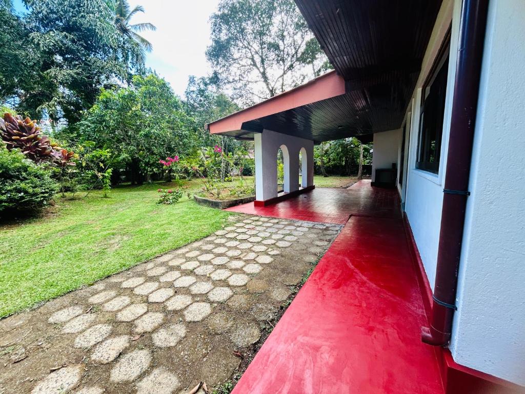 Κήπος έξω από το Kalugala kanda villa