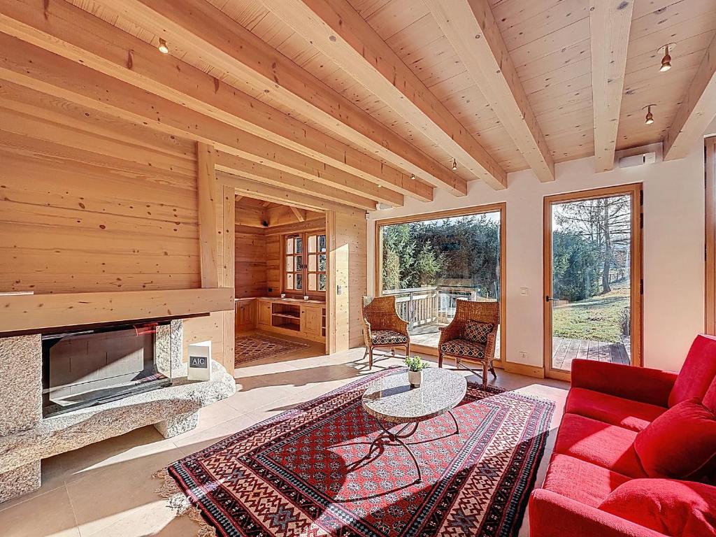Chalet spacieux 5 chambres proche ski bus, vue Mont-Blanc - FR-1-560-172