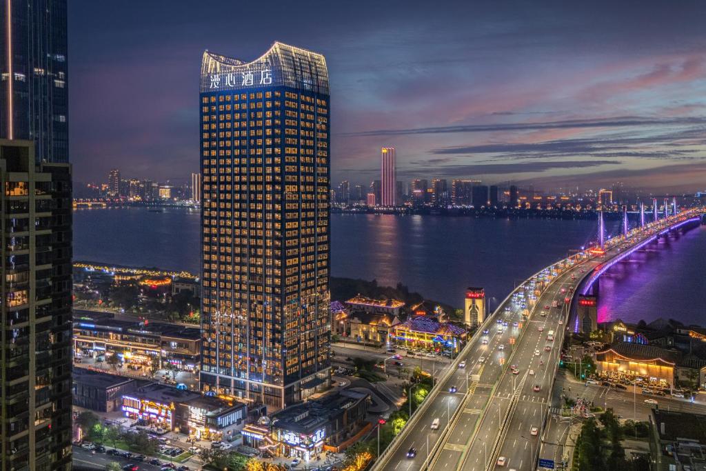 Γενική άποψη της πόλης Taohua ή θέα της πόλης από  αυτό το ξενοδοχείο