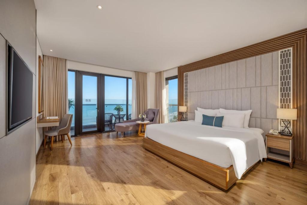 Phòng Grand Executive Có Giường Cỡ Queen Nhìn Ra Biển - Bao Gồm Trà Chiều