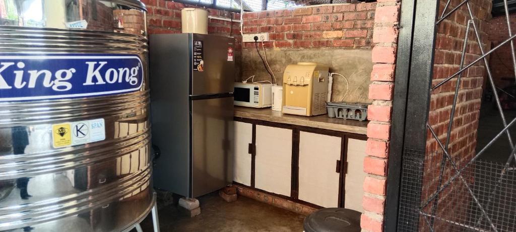 Η κουζίνα ή μικρή κουζίνα στο Rareheart Guesthouse