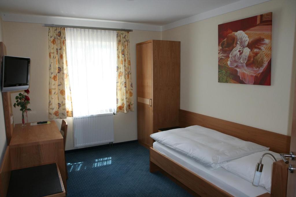 Schlosswirt Etting - Chambre Simple