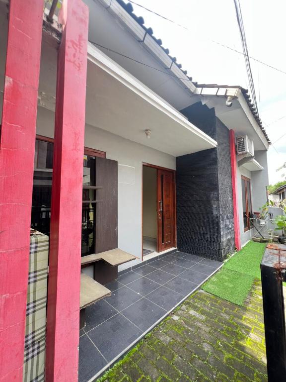 Bygningen som feriehuset ligger i