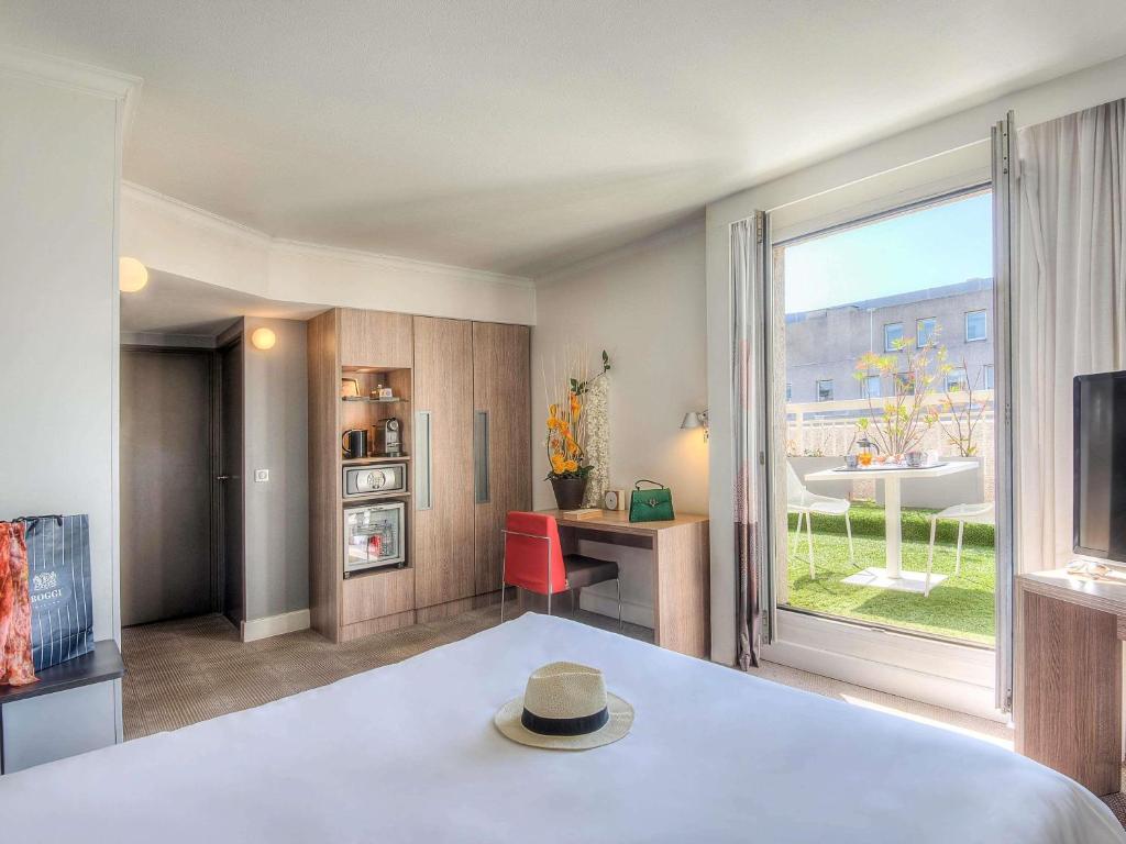 Μια τηλεόραση ή/και κέντρο ψυχαγωγίας στο Novotel Marseille Centre Prado Vélodrome