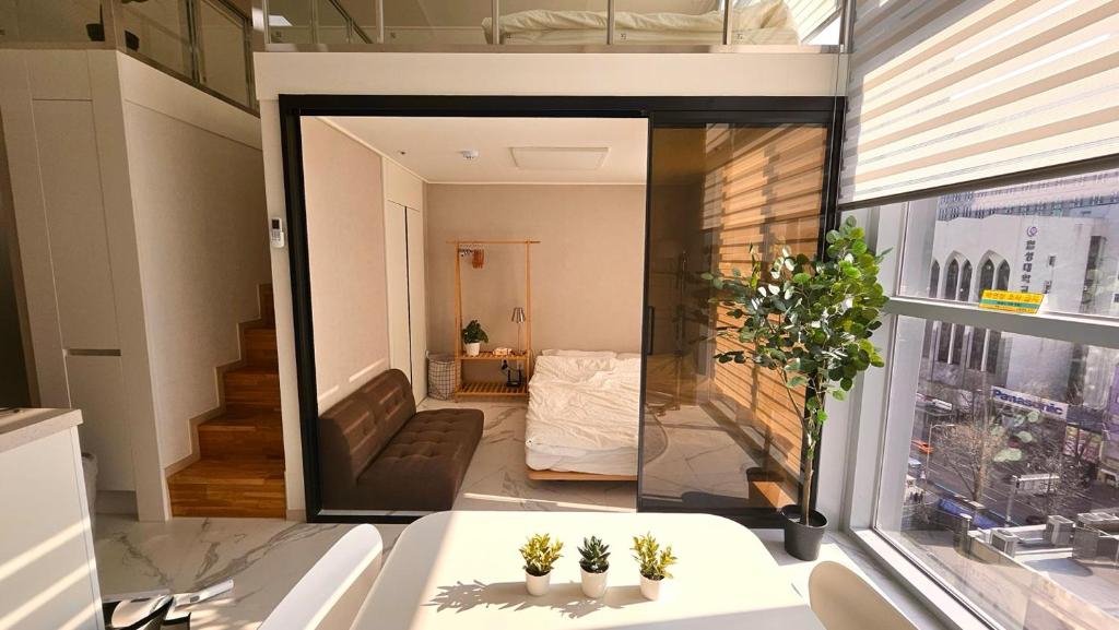 Khu vực ghế ngồi tại Lighthouse Loft