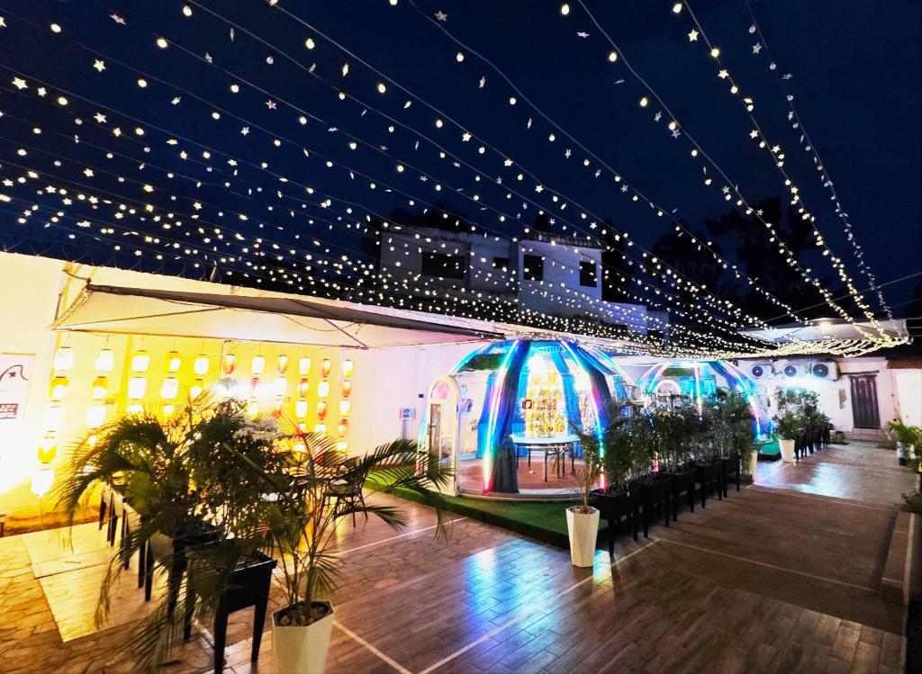 Φωτογραφία από το άλμπουμ του soluxe hotel cotonu στο Κοτονού