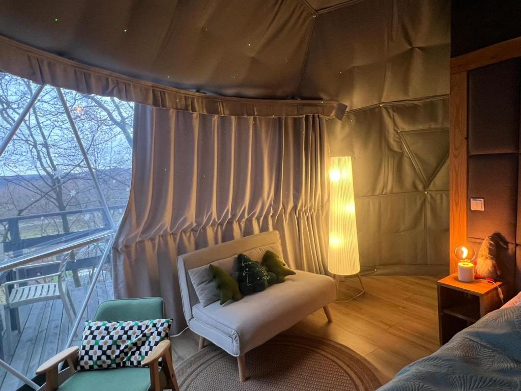 Na Skraju Lasu Domek na Drzewie & Glamping - Улучшенное шале