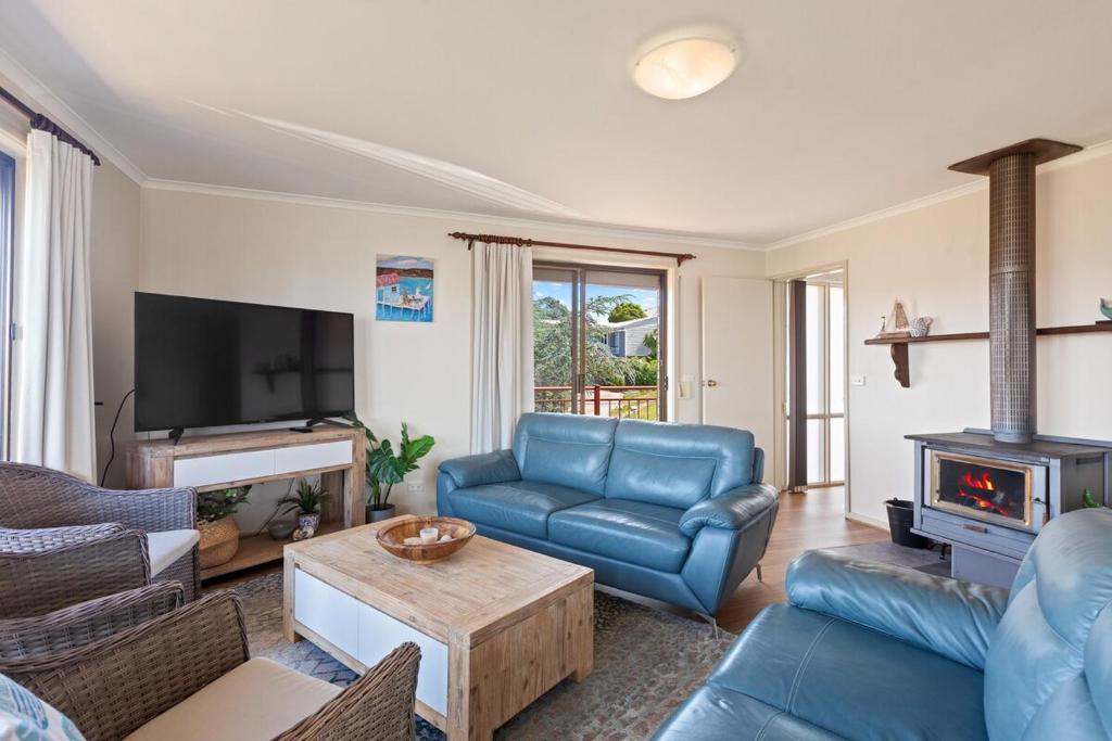 Μια τηλεόραση ή/και κέντρο ψυχαγωγίας στο The Crows Nest Eden