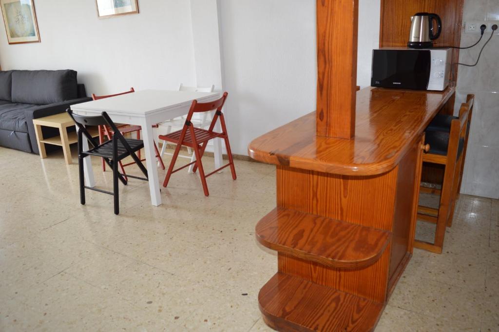 Kuchyň nebo kuchyňský kout v ubytování Apartamento Agaete Park