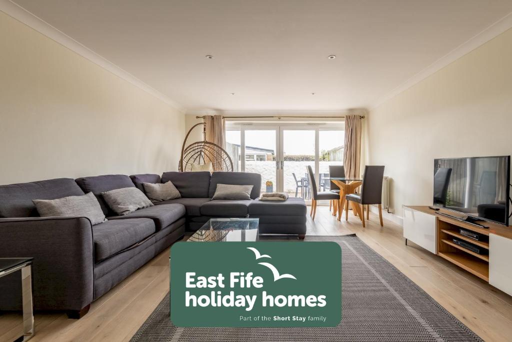 Μια τηλεόραση ή/και κέντρο ψυχαγωγίας στο Bonnington House - Elie