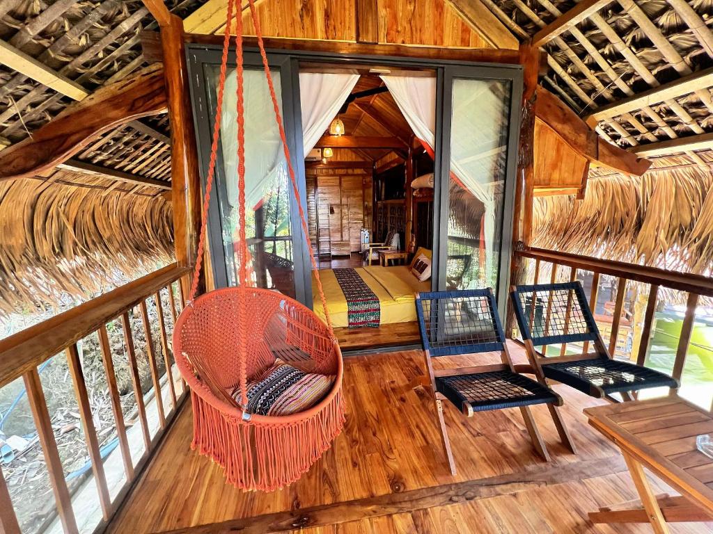 Χώρος καθιστικού στο Jack Ecolodge - Lam Thuong Valley