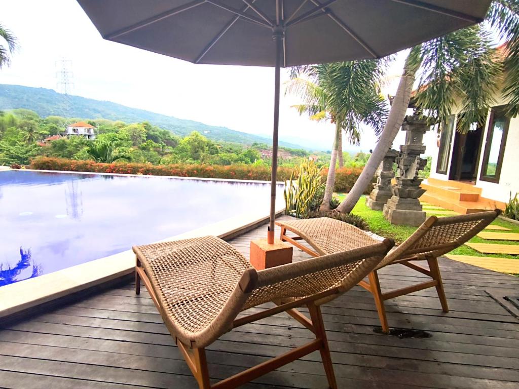 Πισίνα στο ή κοντά στο The Dharma Lovina - Mountain, Sea & Sunset View - Private Villa w Starlink - 5br