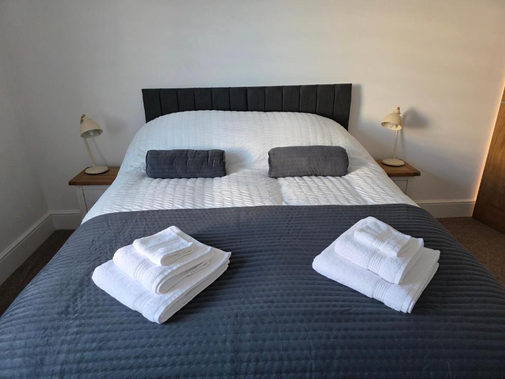 En eller flere senge i et værelse på Number 18