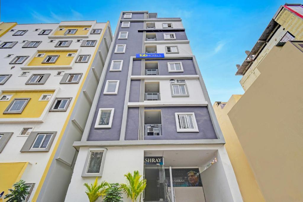 Το κτήριο όπου στεγάζεται  το ξενοδοχείο