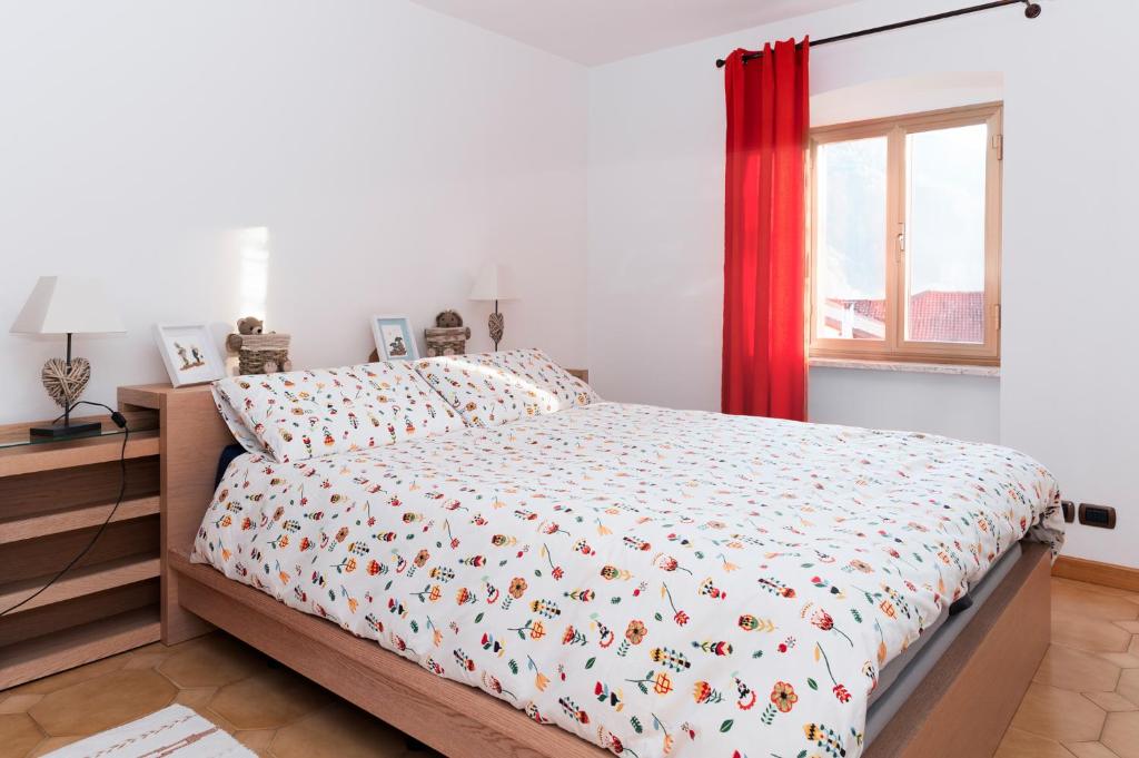 Giường trong phòng chung tại Cjase al Tistignar