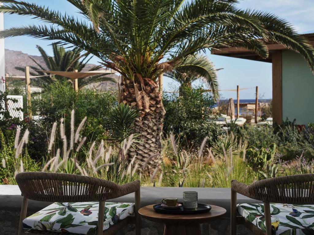 Myconian Sunrise Relais & Chateaux Hotel - 1