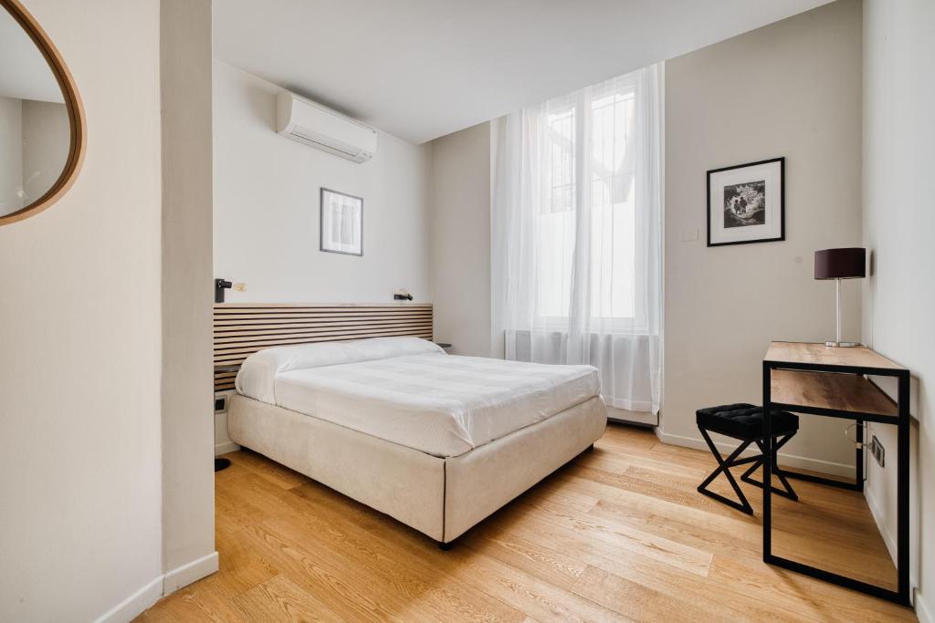 Hostmate - Milano - Solari