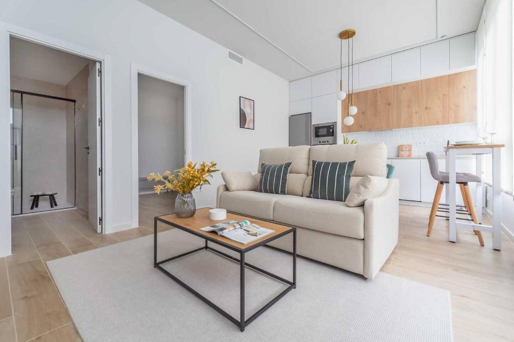 Apartamento 2 | Chamartín 4T | 1 dorm. + sofá cama