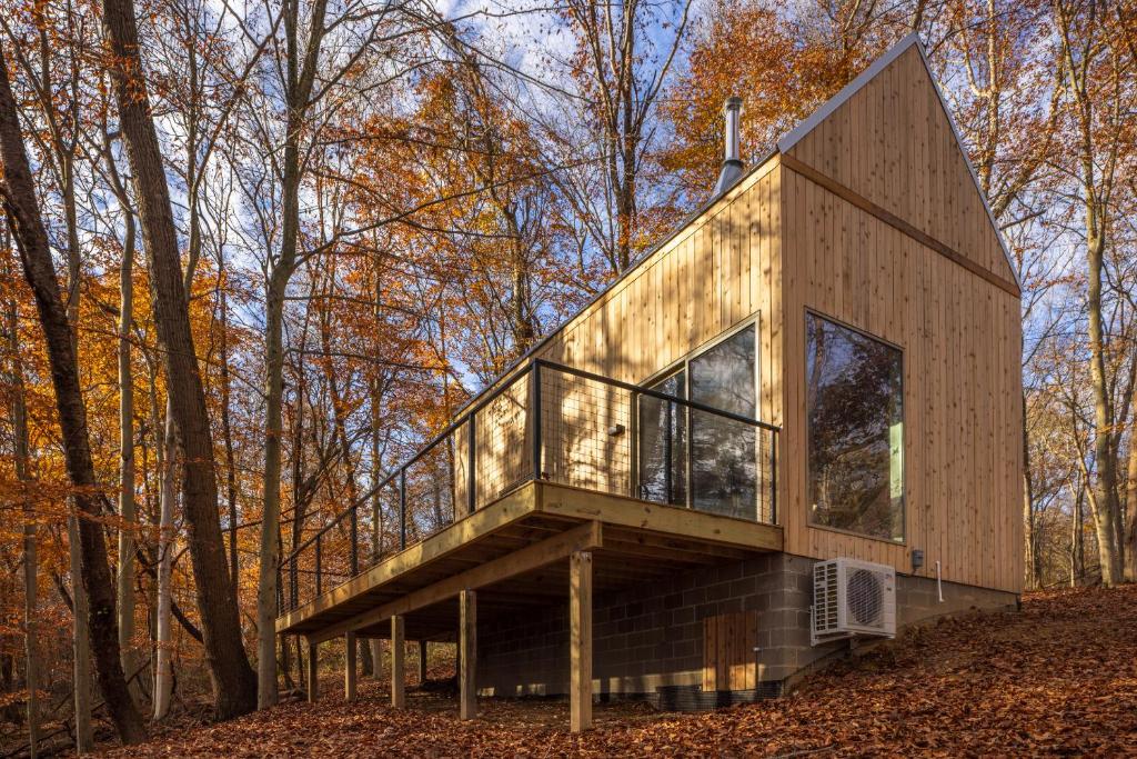 Το κτήριο όπου στεγάζεται  η παραθεριστική κατοικία