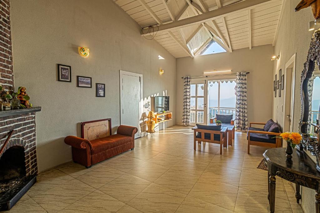 Afbeelding uit fotogalerij van Villa KAILASA in Mukteswar