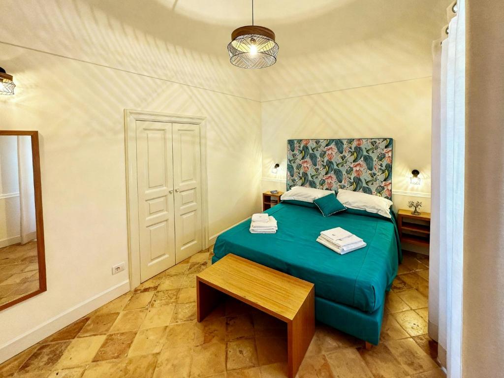 Ένα ή περισσότερα κρεβάτια σε δωμάτιο στο Mediterranean House With Amalfi Coast View