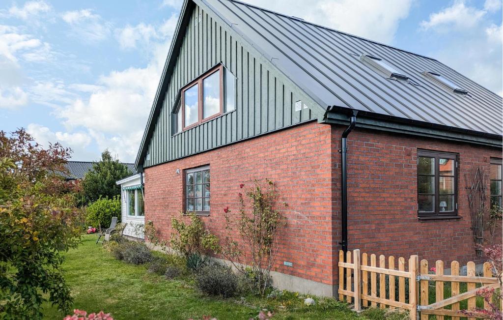 Budova, kde se prázdninový dům nachází