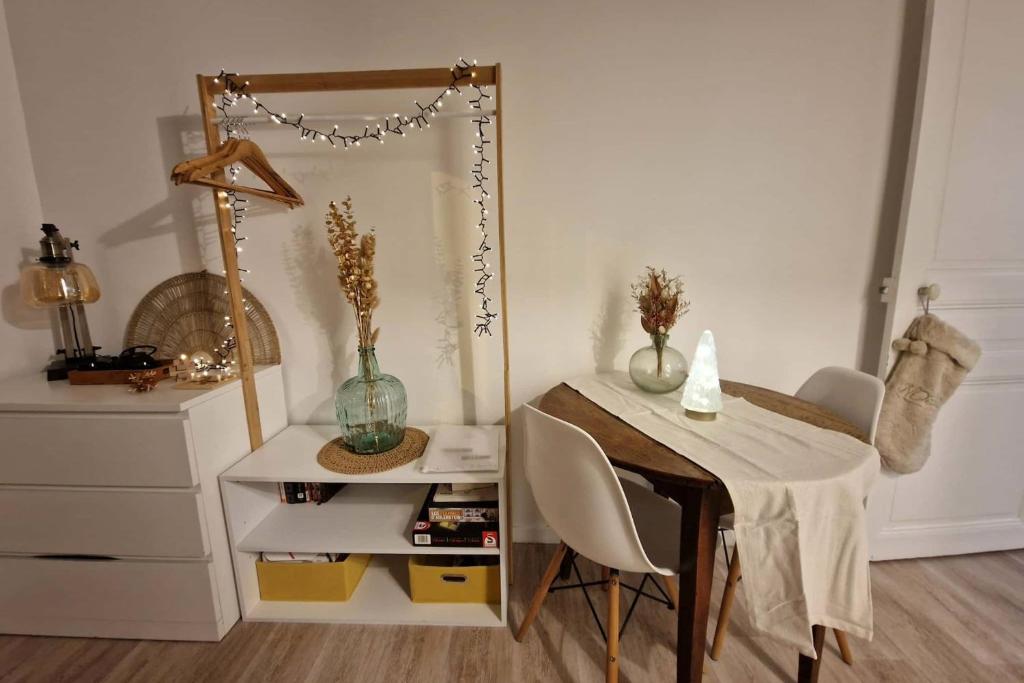 Billede fra billedgalleriet på L'escape Rue Calme - Free parking i Reims