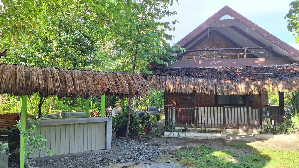 O grădină în afara Zagami Homestay