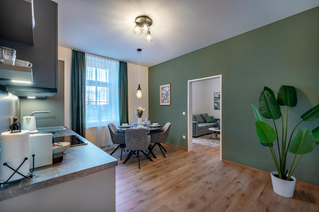 Η κουζίνα ή μικρή κουζίνα στο Downtown Apartments by Cosy Homes - Bahnhofsnähe