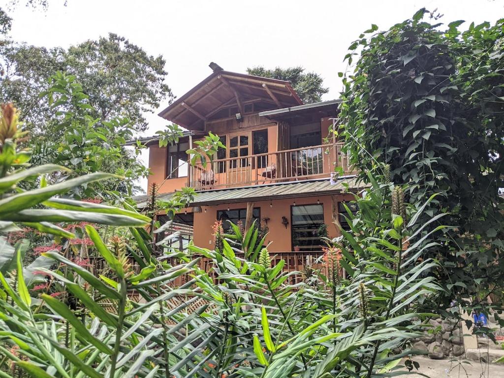 Bygningen som feriehuset ligger i