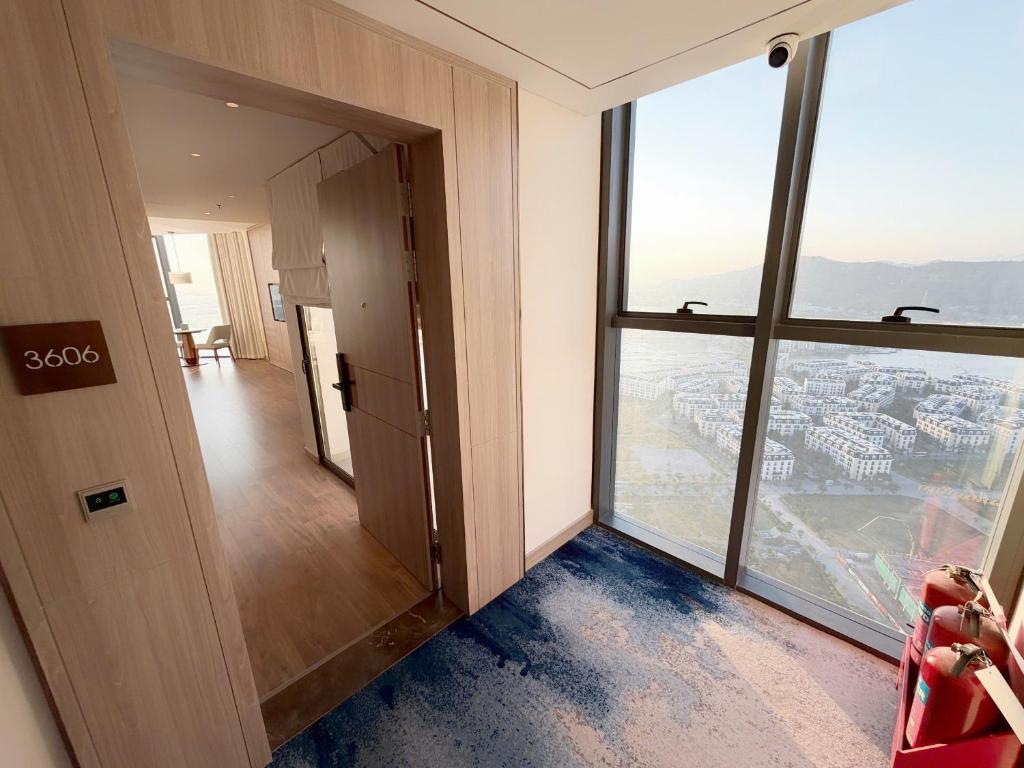 Fotografie z fotogalerie ubytování Apartments from 1 to 5 bedrooms of all types and high class v destinaci Ha Long