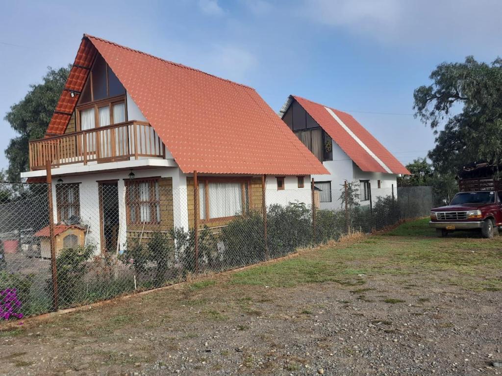 Το κτήριο όπου στεγάζεται  η παραθεριστική κατοικία