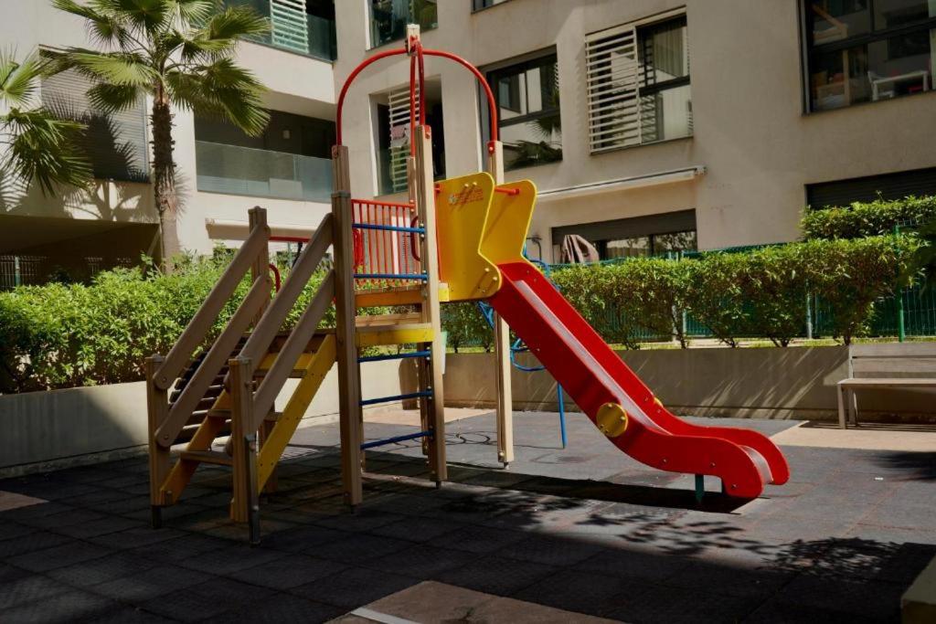 Детская игровая зона в Casablanca Finance City 2Bdr