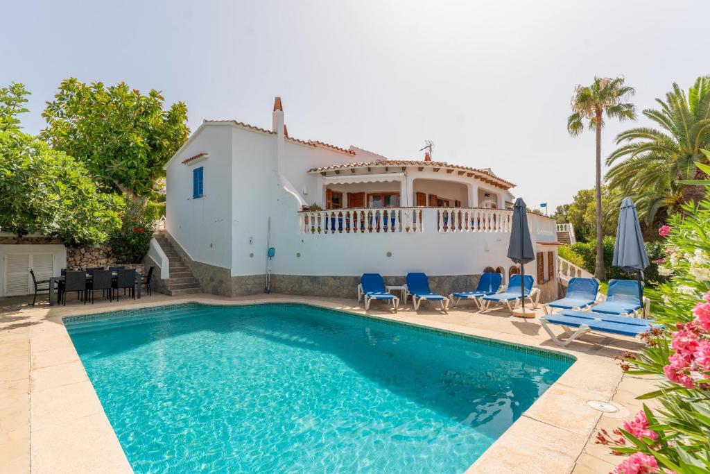 Swimmingpoolen hos eller tæt på Villa GALERA