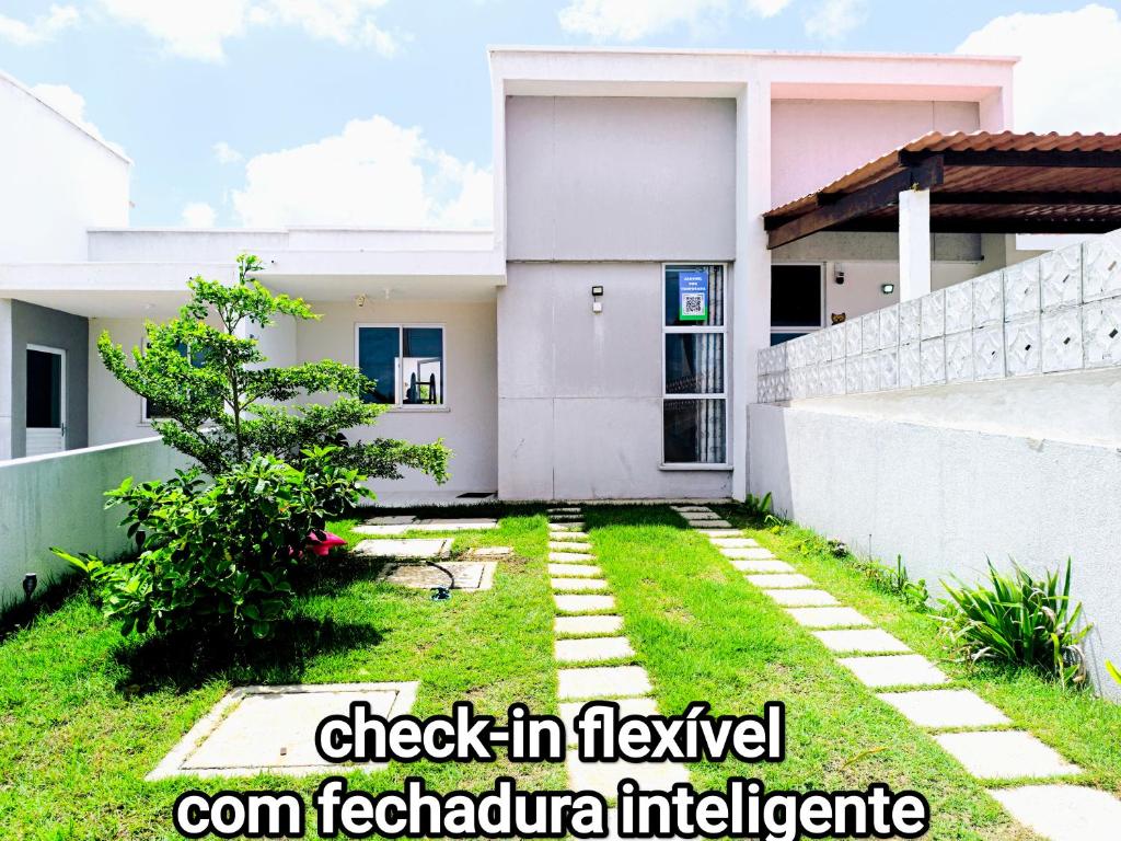 En have udenfor Paraíso em Aquiraz - Paz, Sol e Mar ao seu Alcance