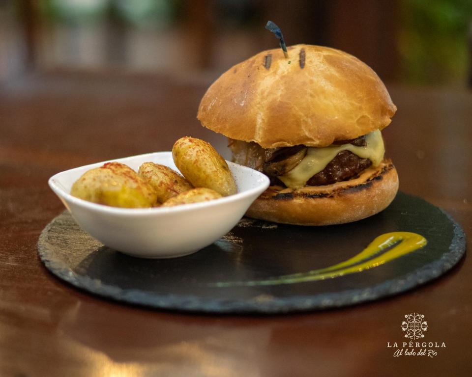 Gallery image of Hotel La Pergola 2 in Sarapiquí