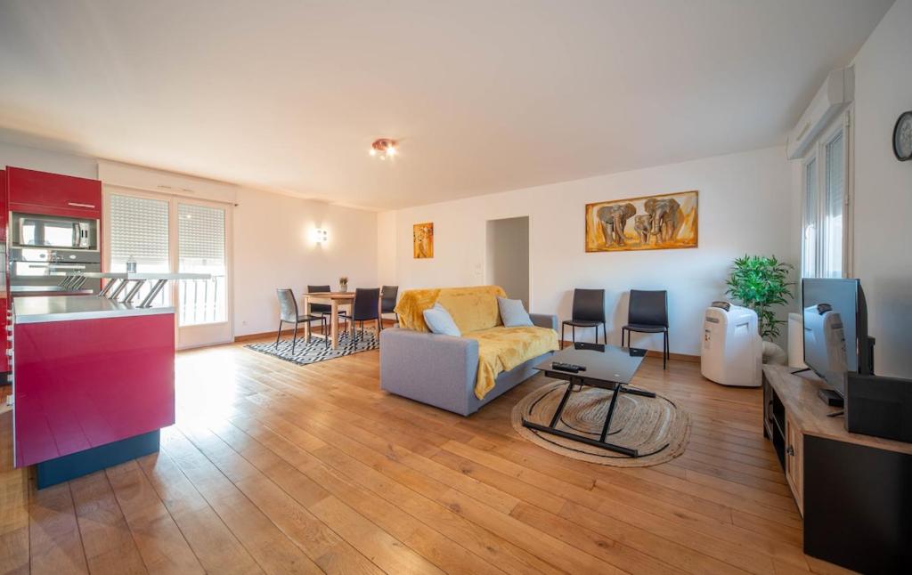 Posezení v ubytování Spacieux logement près de Chalon