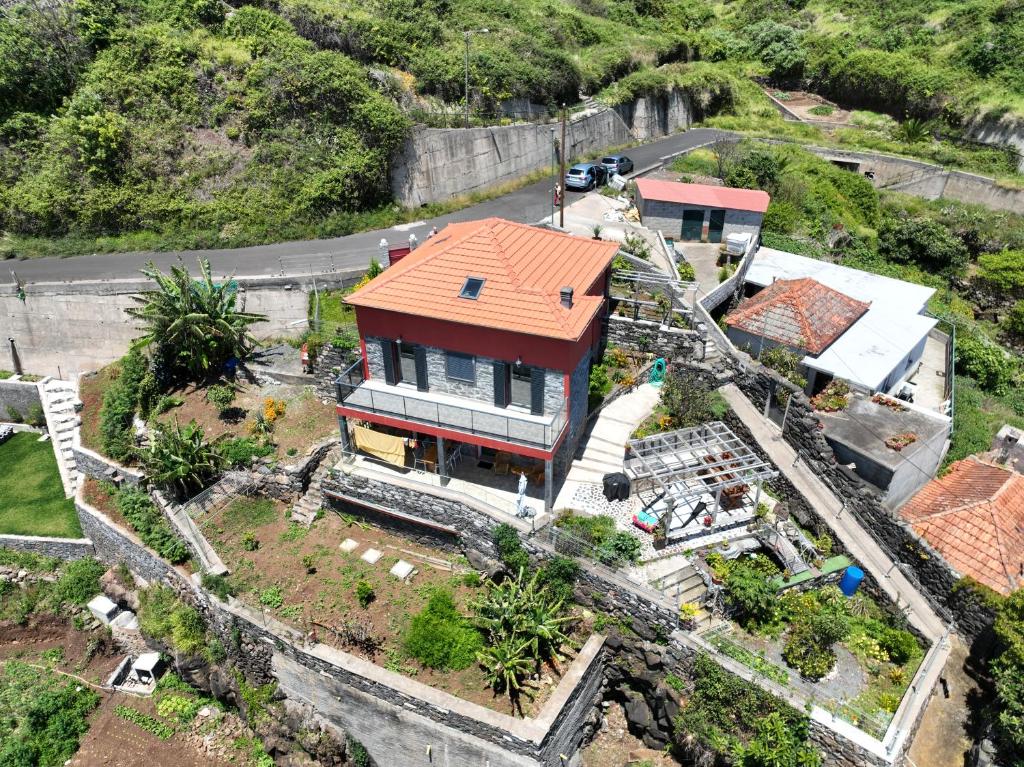 an aerial view of a house under construction at casa2sonhos in Água de Pena