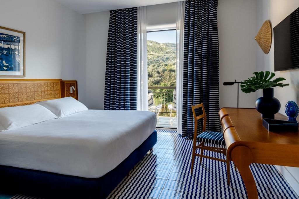 Grand Hotel Flora - 