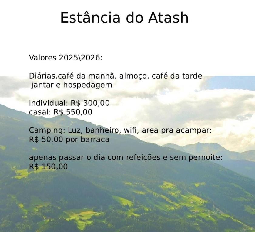 a screenshot of a page of a website with a mountain at Estância do atash in Santa Leopoldina