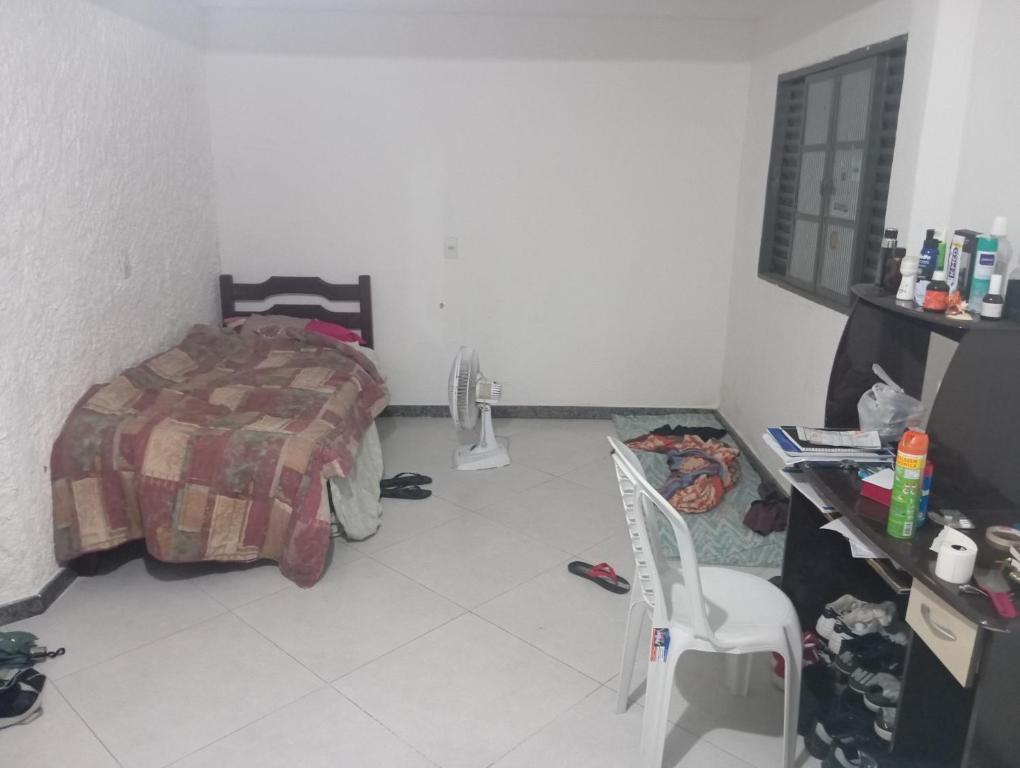Galeriebild der Unterkunft Quarto alugar Muriaé mg próximo ao centro mercado hospital etc in Muriaé